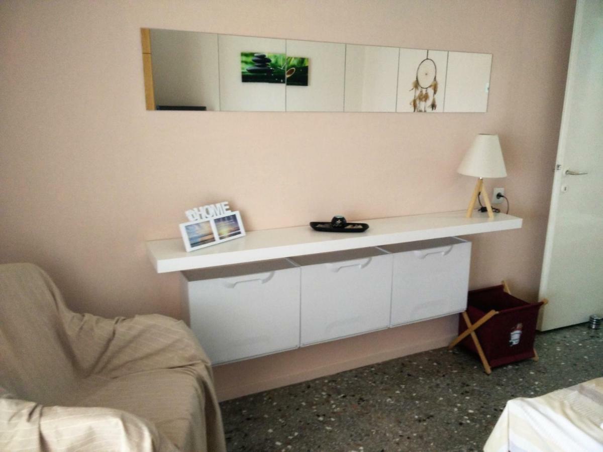 Seaside Studios I Sinakos Estate Epanomí Kültér fotó